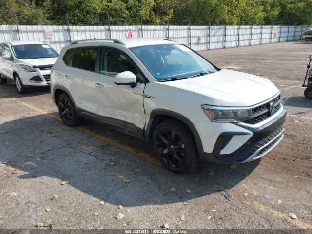 VOLKSWAGEN TAOS AWD SE 2022