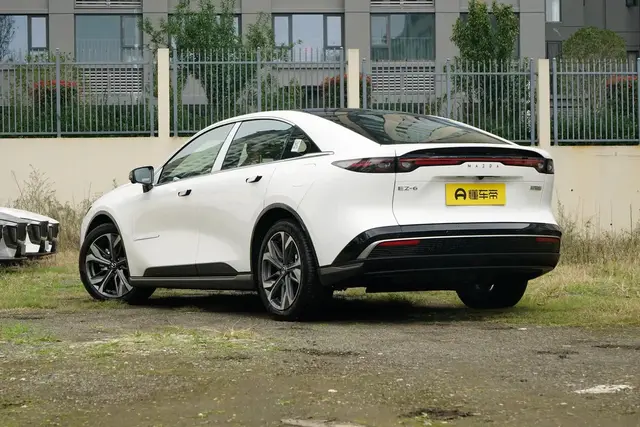 MAZDA EZ-6 200 MAX 2026