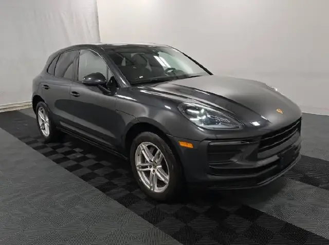 PORSCHE MACAN 2022