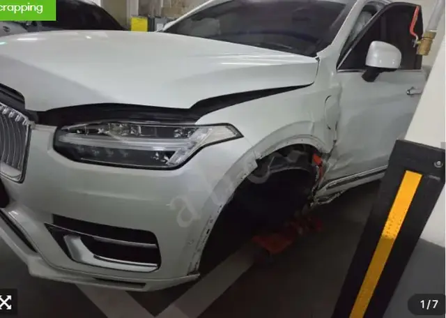 VOLVO XC90 T8 AWD 2022