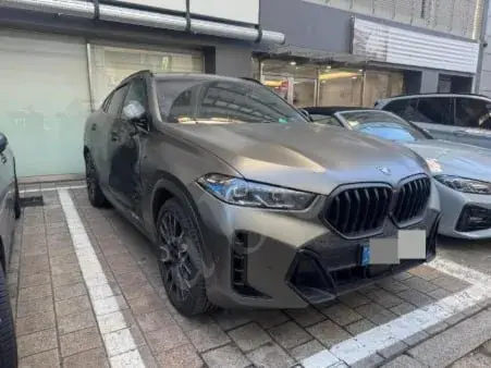 BMW X6 XDRIVE40I M SPORT 2025