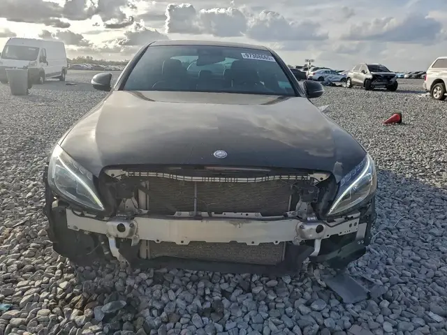 MERCEDES-BENZ C-CLASS 300 4MATIC 2017