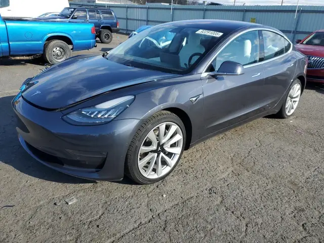 TESLA MODEL 3 2018