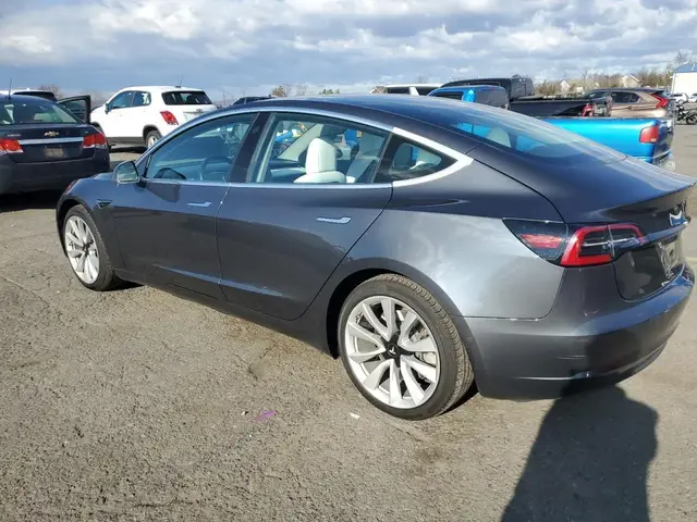 TESLA MODEL 3 2018