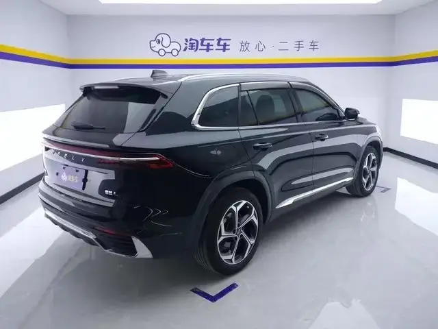 GEELY MONJARO 2022