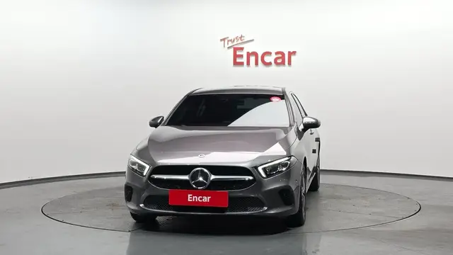 MERCEDES-BENZ A220 SEDAN 2021