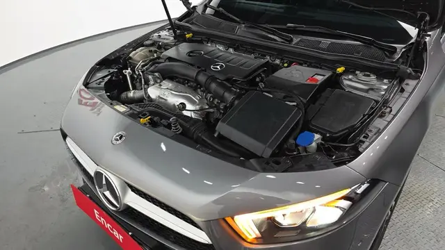 MERCEDES-BENZ A220 SEDAN 2021