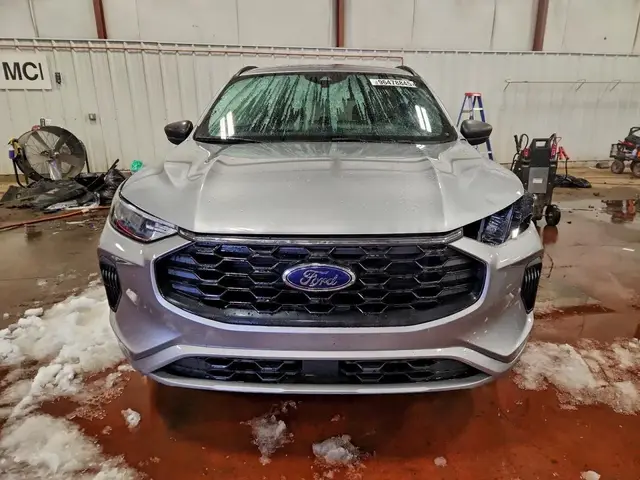FORD ESCAPE ST-LINE 2023