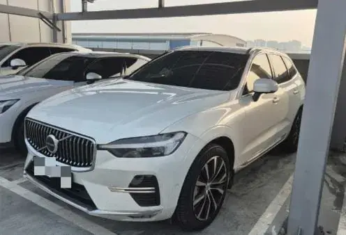 VOLVO XC60 AWD 2023