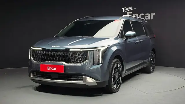 KIA CARNIVAL 4TH GEN HEV 2024