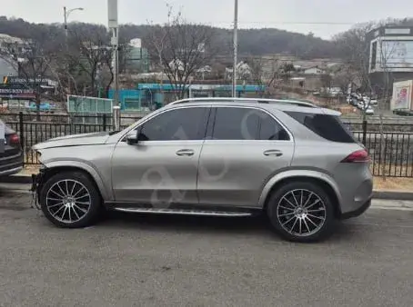 MERCEDES-BENZ GLE450 4MATIC 2023