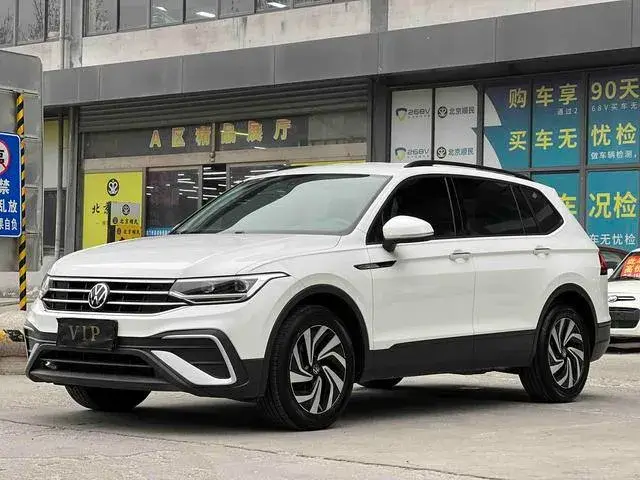 VOLKSWAGEN TIGUAN L 2022