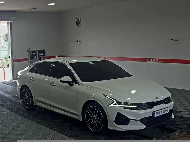 KIA K5 2023