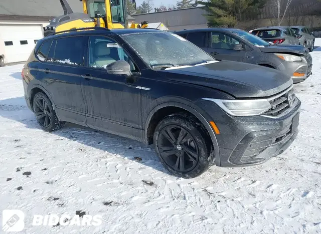 VOLKSWAGEN TIGUAN SE R-LINE BLACK 2024