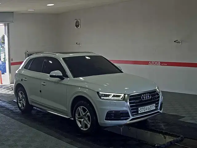 AUDI Q5 4WD 45 TFSI 2020
