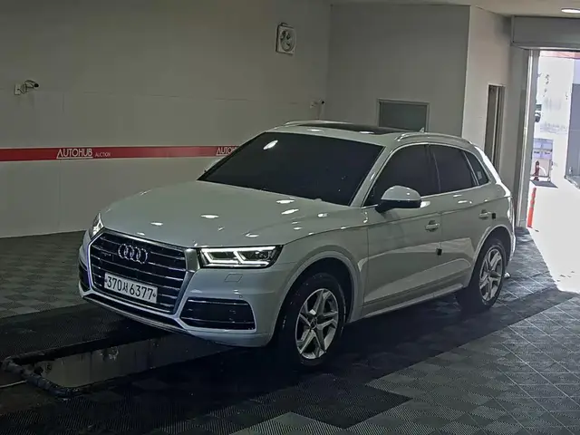 AUDI Q5 4WD 45 TFSI 2020