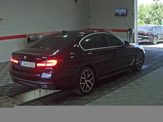 BMW 530I M SPORTS PACK 2023