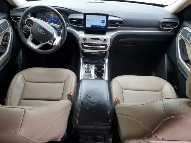 FORD EXPLORER XLT 2023