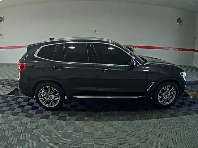 BMW X3 LUXURY 2021