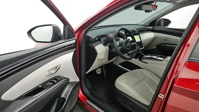HYUNDAI TUCSON NX4 2 2022