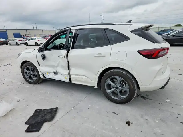 FORD ESCAPE ST LINE 2023