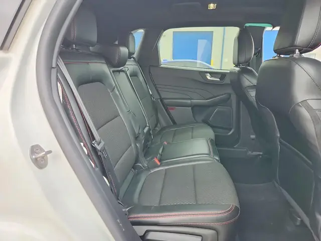 FORD ESCAPE ST LINE 2023