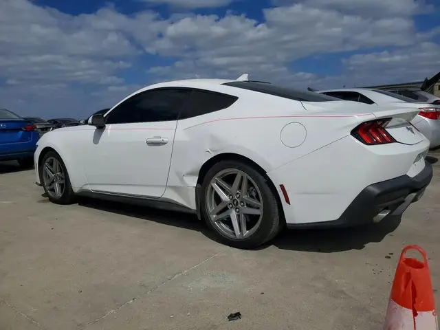 FORD MUSTANG 2023