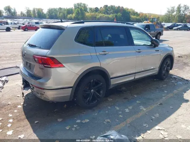 VOLKSWAGEN TIGUAN SE 2023