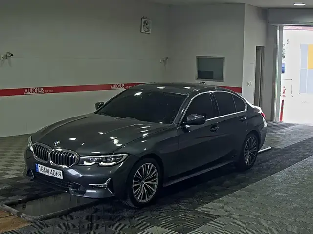 BMW 3 SERIES 2022