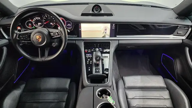 PORSCHE PANAMERA 4 971 2 2023