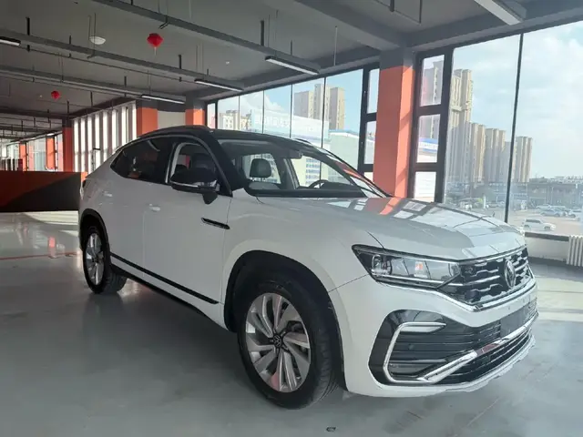 VOLKSWAGEN TAYRON X R-LINE 2022