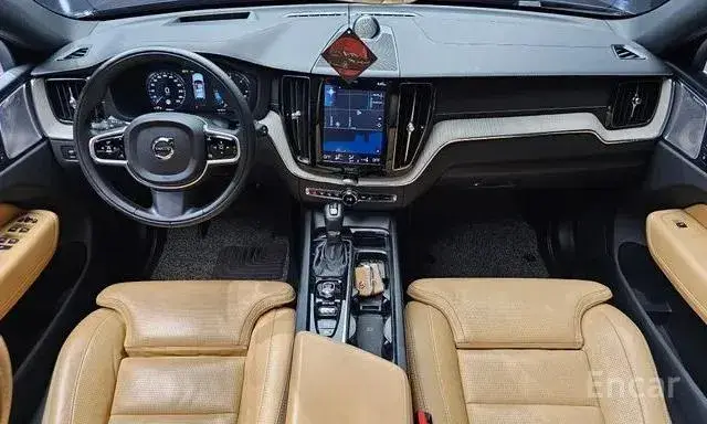 VOLVO XC-60 GEN D5 МАКСИМАЛЬНАЯ АКУСТИКА BOWERS&WILKINS КАМЕРЫ 360 ПРОЕКЦИЯ НА ЛОБОВОЕ СТЕКЛО ПАНОРАМА ПОДОГРЕВ ВСЕХ СИ 2018