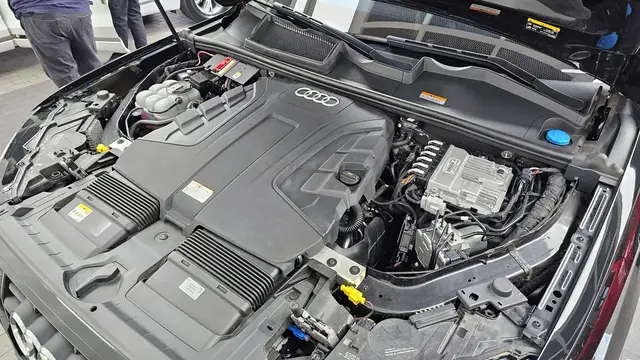 AUDI Q7 PREMIUM 2023