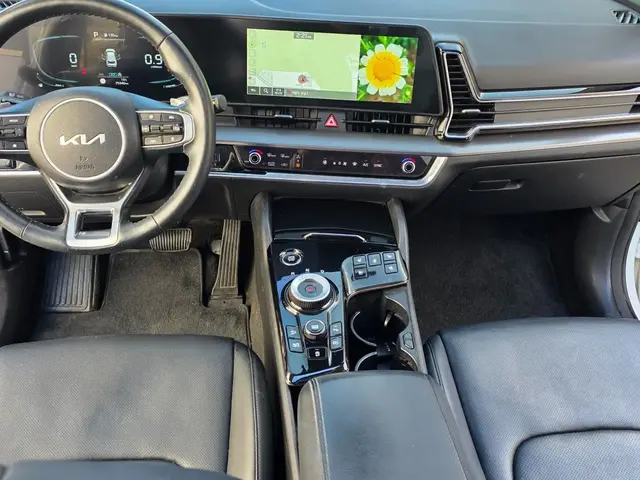 KIA SPORTAGE ПАНОРАМА ЦИФРОВАЯ ПРИБОРНАЯ ПАНЕЛЬ ПОДОГРЕВЫ ПАМЯТЬ СИДЕНИЙ ВЕНТИЛЯЦИЯ АДАПТИВНЫЙ КРУИЗ LED-ОПТИКА 2023