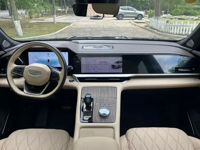 GEELY XINGYUE L МАКСИМАЛЬНАЯ 2024