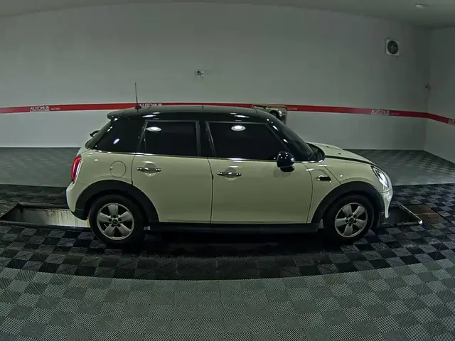 MINI COOPER 2016