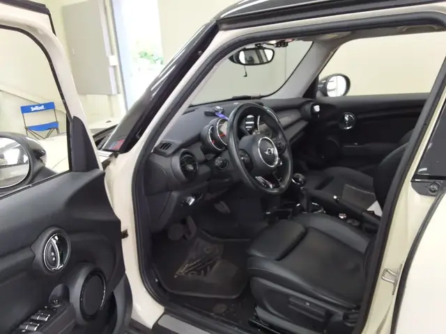 MINI COOPER 2016