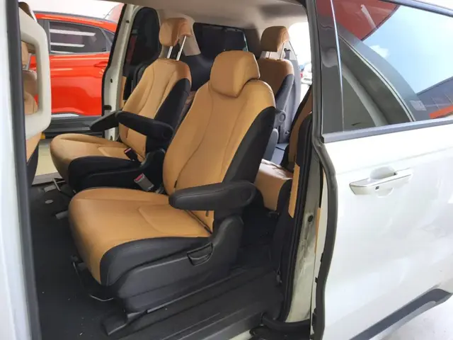 KIA CARNIVAL NEW CARNIVAL 2023