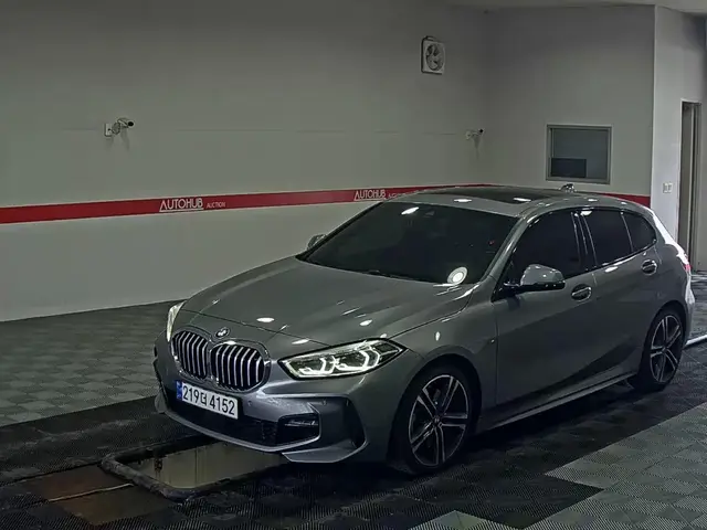 BMW 1 SERIES 2023