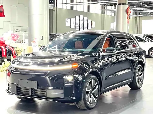 LI AUTO L6 PRO 2024