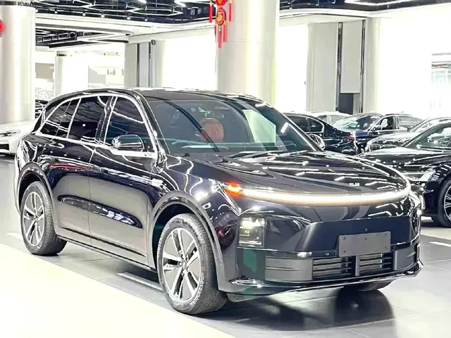 LI AUTO L6 PRO 2024