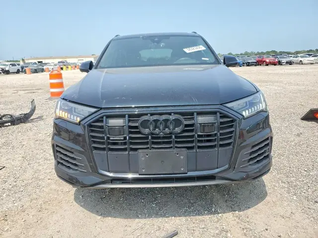 AUDI Q7 PRESTIGE 2023