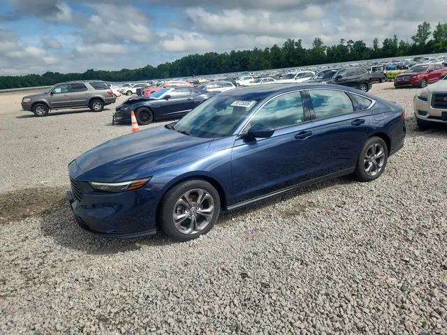 HONDA ACCORD EX 2023