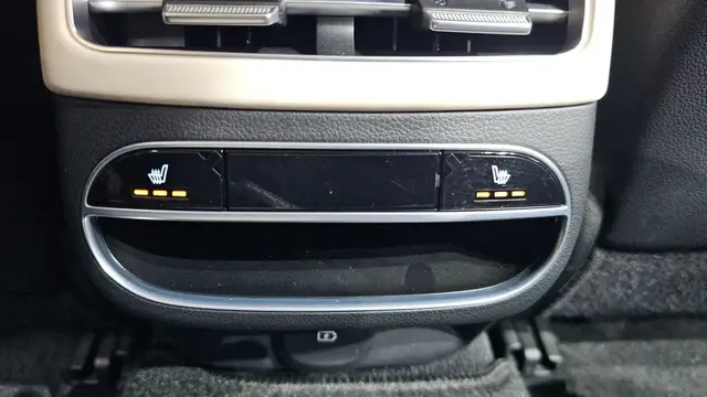 GENESIS GV70 2022