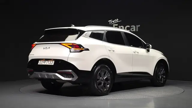 KIA SPORTAGE ЦИФРОВАЯ ПРИБОРНАЯ ПАНЕЛЬ ПОДОГРЕВЫ ПАМЯТЬ СИДЕНИЙ ВЕНТИЛЯЦИЯ АДАПТИВНЫЙ КРУИЗ LED-ОПТИКА 2023