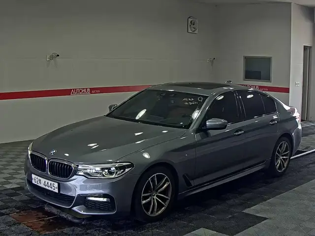 BMW 5 SERIES 2017