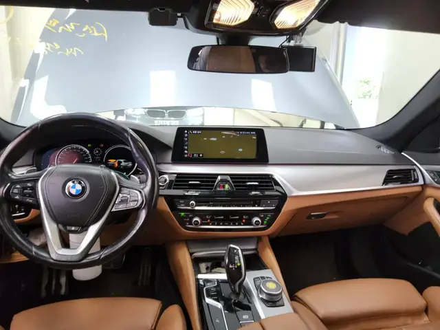 BMW 5 SERIES 2017