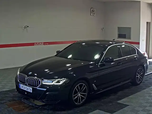 BMW 5 SERIES 2021