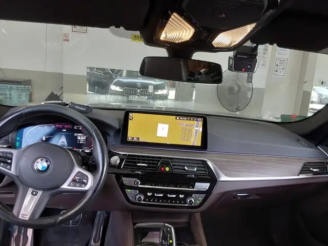 BMW 5 SERIES 2021