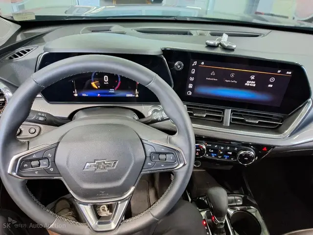 CHEVROLET TRAX 2023